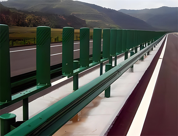 贺州三波护栏板在高速公路的应用